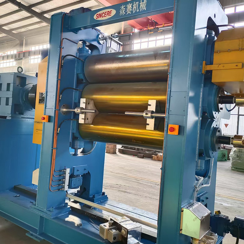 เครื่องรีดยาง 4 ม้วน