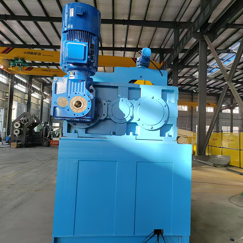 เครื่องรีดยาง 4 ม้วน